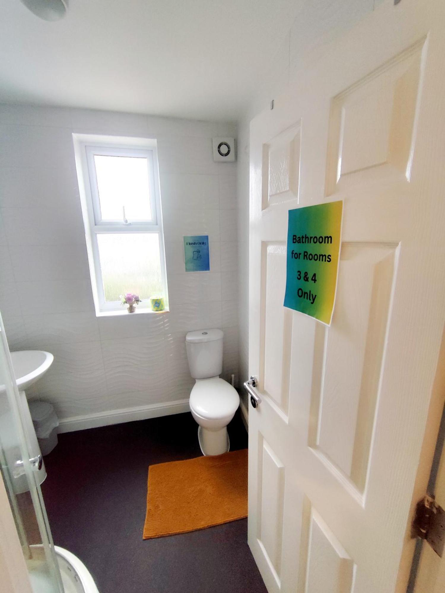 House Share With Few Ensuite Rooms Near Southmead Bristol Exterior foto